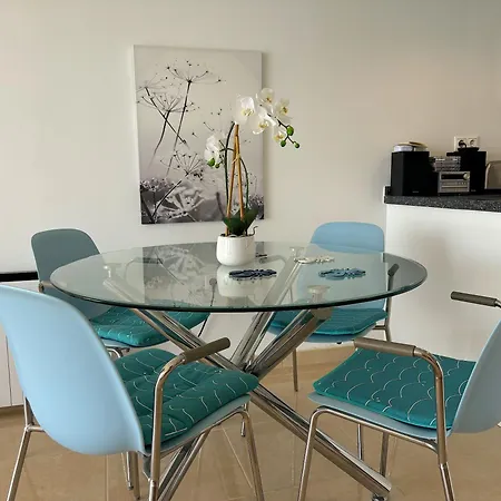 Precioso En La Primera Linea Del Mar Apartament Torrevieja